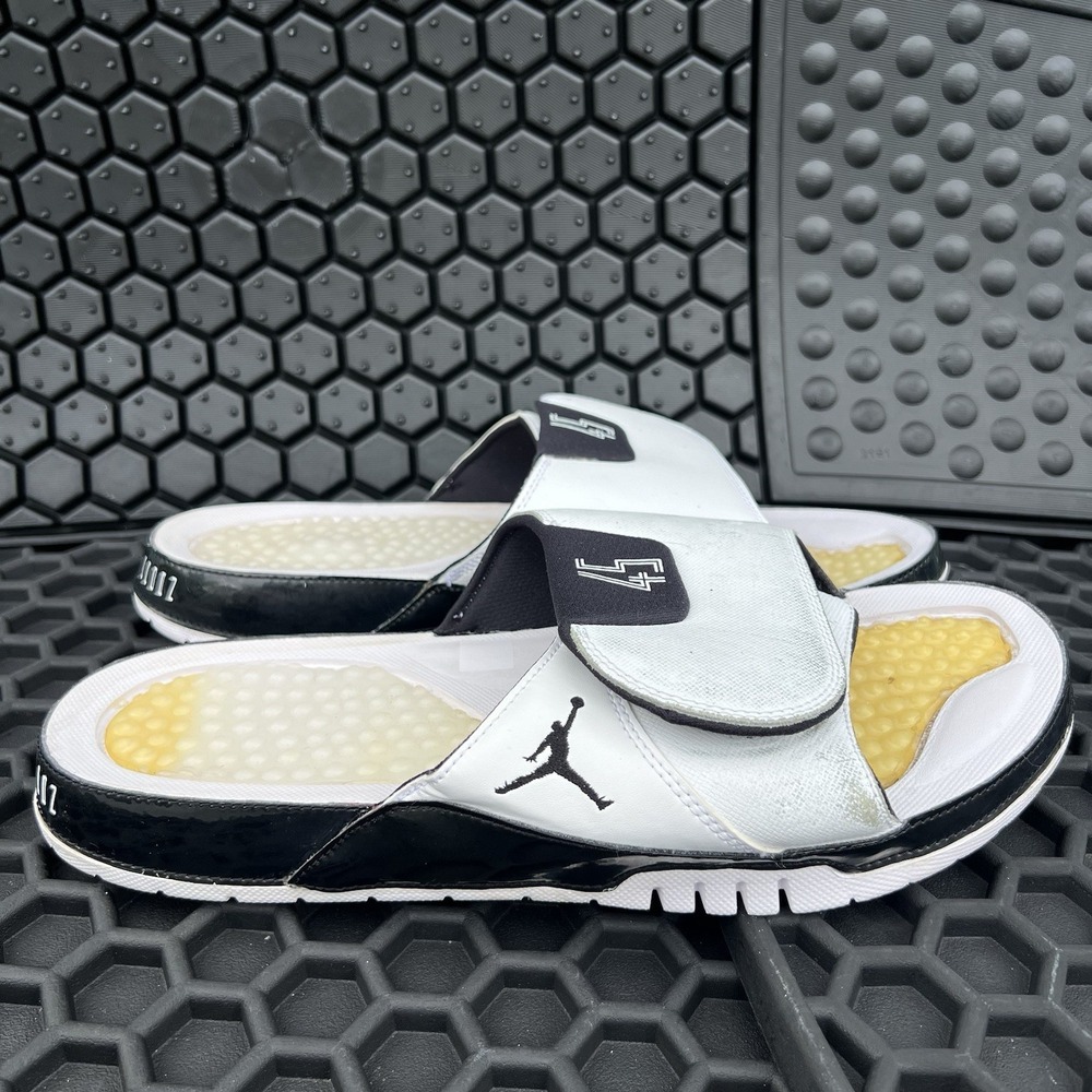 Nike Air Jordan Hydro 11 XI White Concord Space Jam #45 Slides Men's Size 13